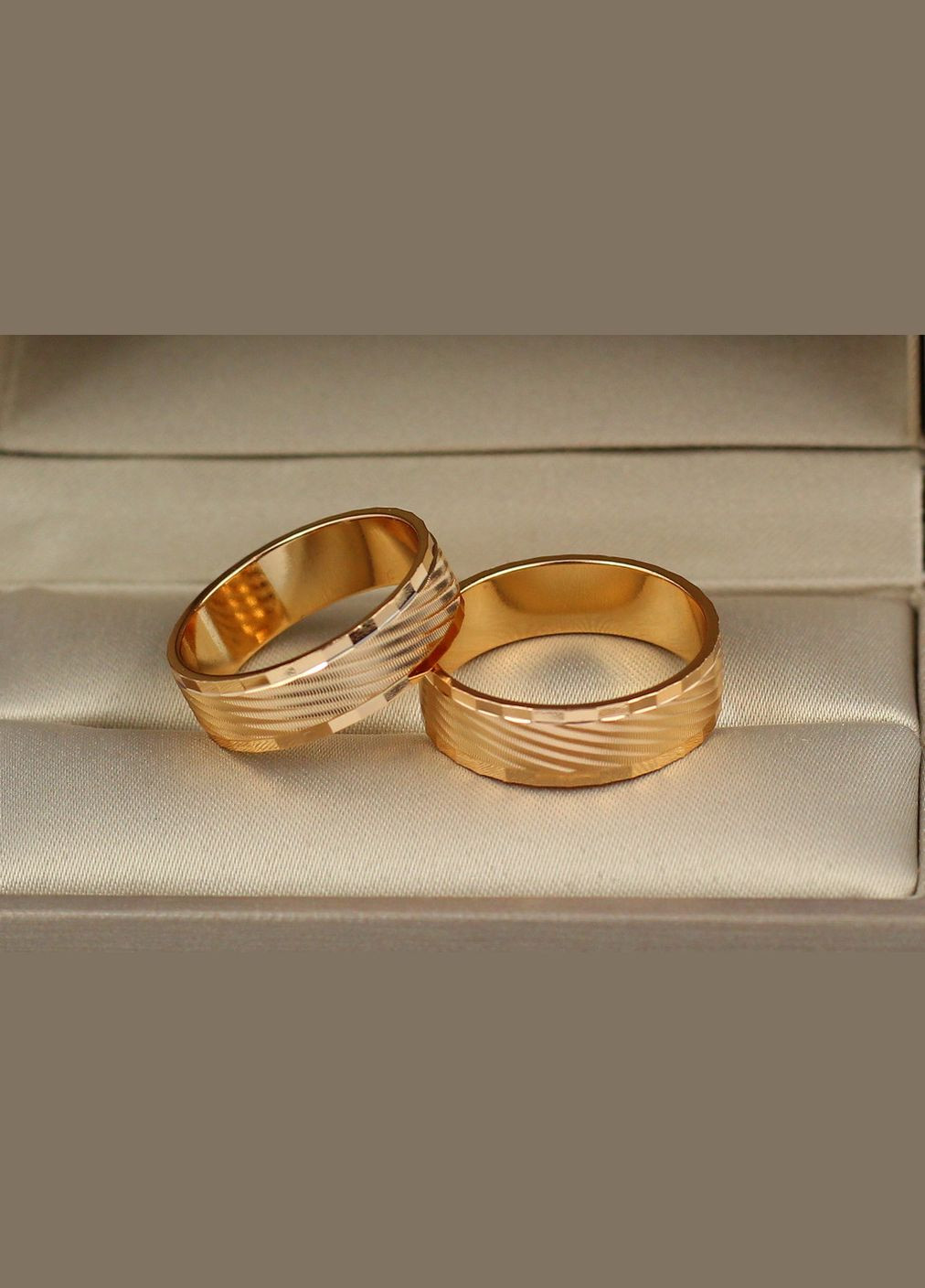 Обручка малюнок коса смужка 6 мм р золотиста Xuping Jewelry (317309726)