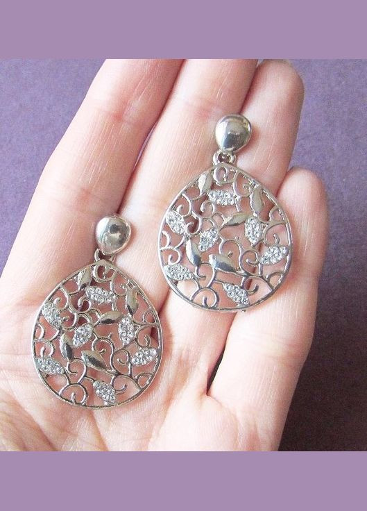 Потрясающие ажурные серьги в стразах Донна Fashion Jewelry (336950470)