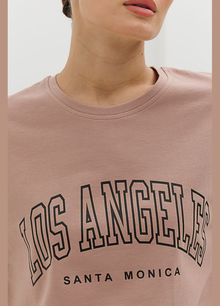 Женская футболка с принтом Los Angeles темно-бежевая Arjen - (289842593)