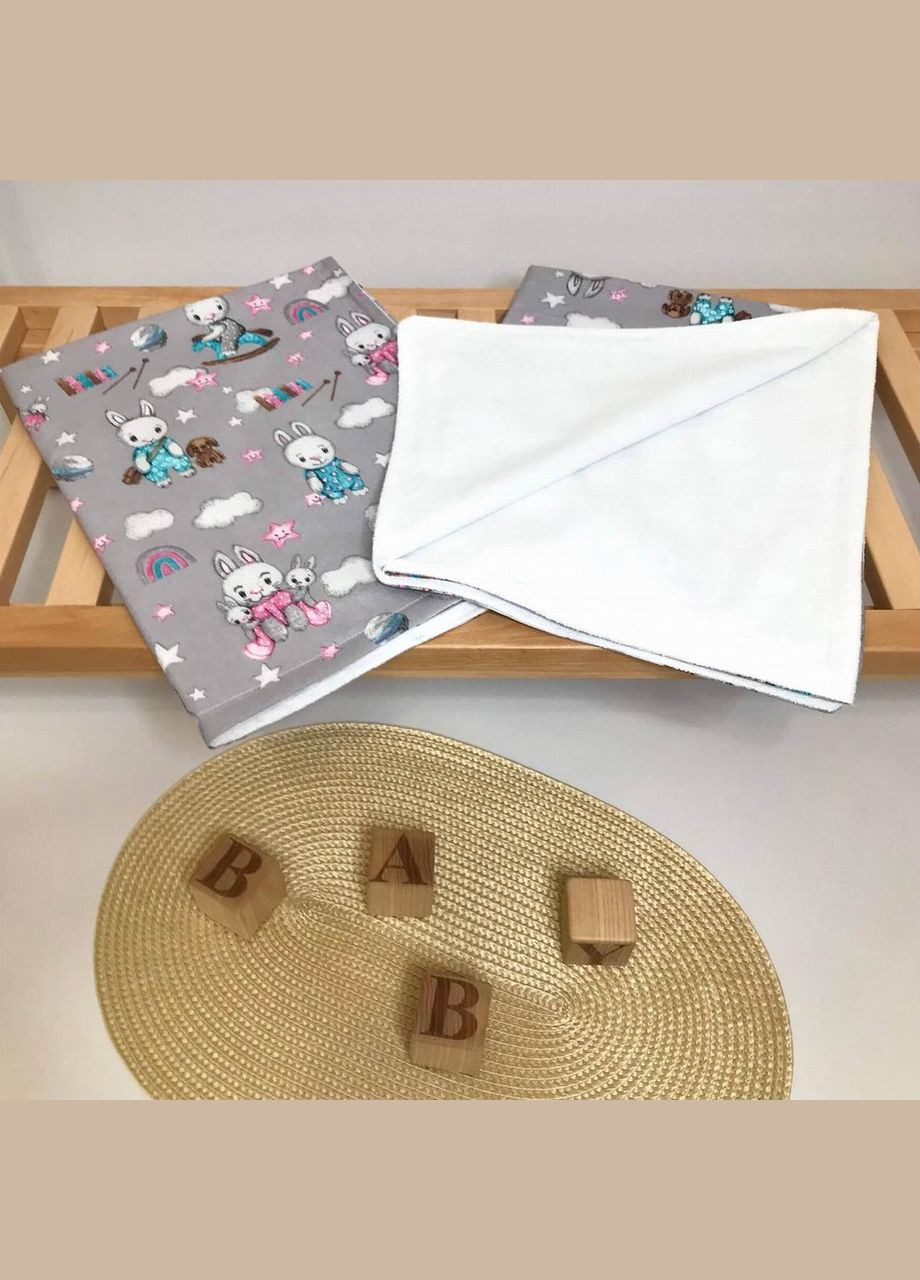 Пелюшка непромокаюча (водовідштовхуюча) Сірі зайці польська бавовна+мембрана бавовна 70x50 см Penetka (329146258)