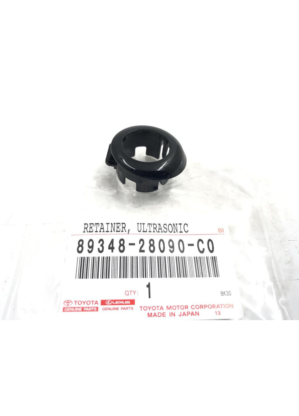 Кронштейн дат. парктр. зад. центр.черн. LC200* Toyota (360504419)