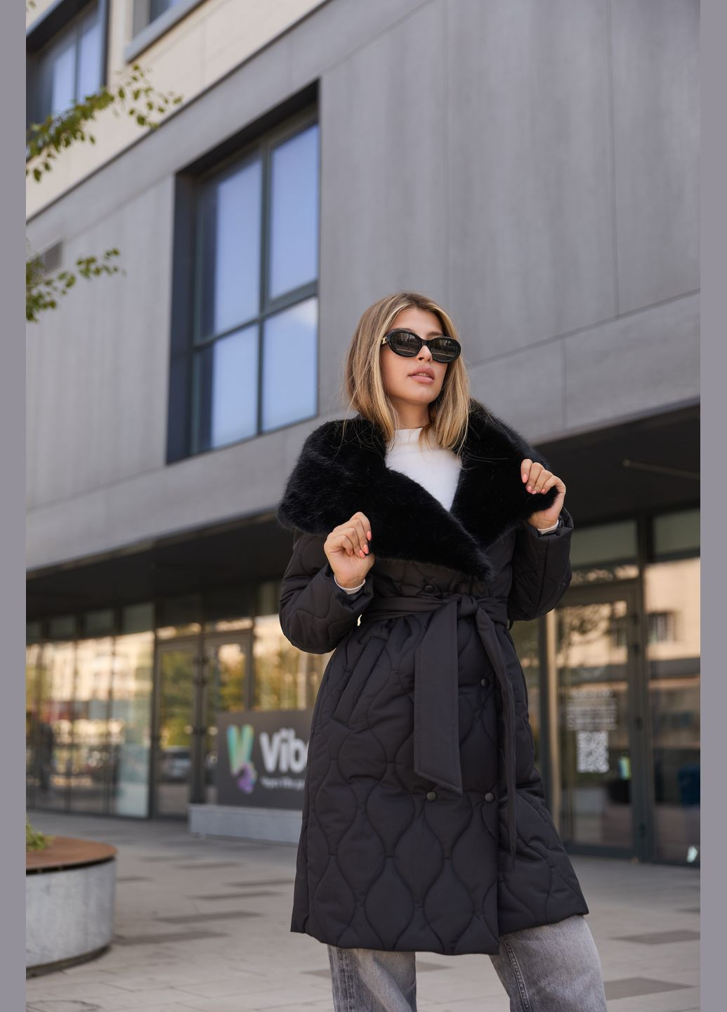 Черное зимнее Пальто MN
