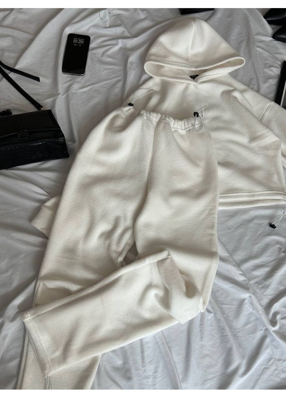 Жіночий спортивний костюм KaraMix (366088773)