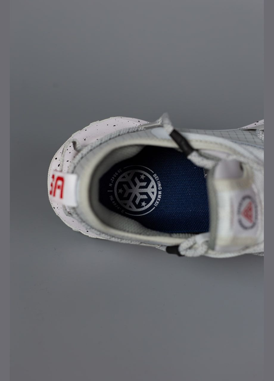 Серые мужские кроссовки трекинговые nike acg mountain fly low gore tex light grey No Brand