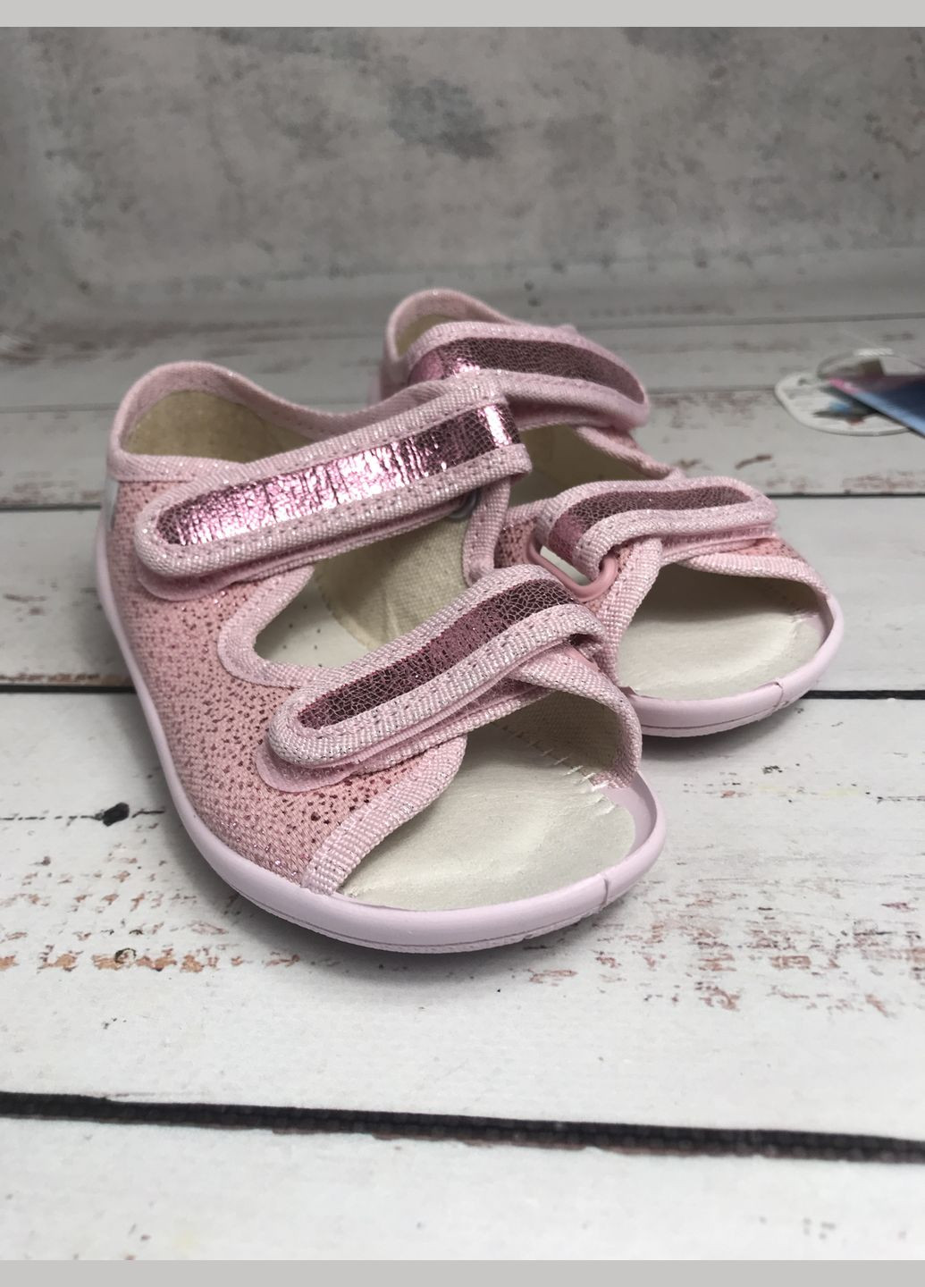Розовые босоножки сандалии детские текстильные для девочек розовый (358) Waldi