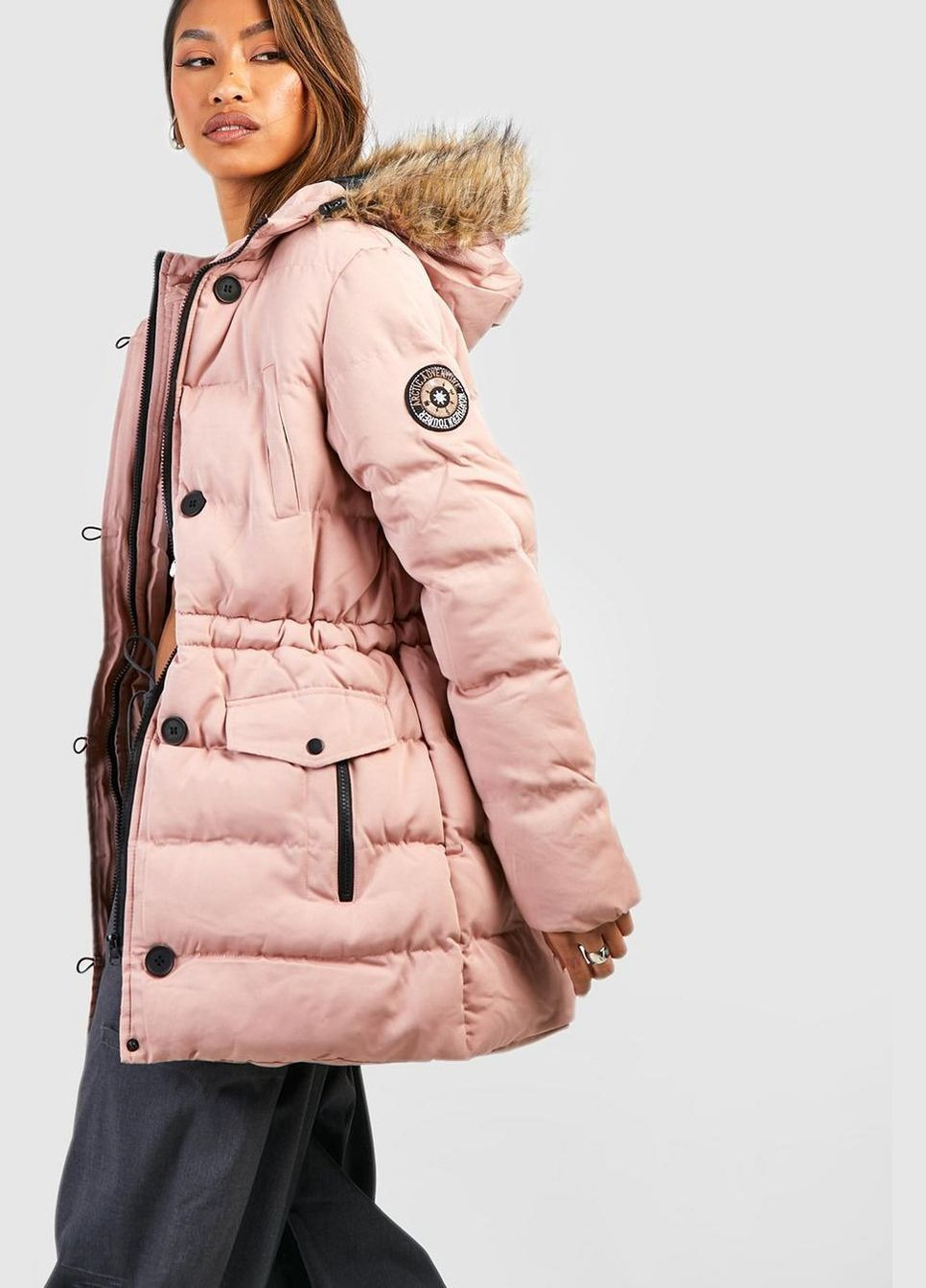 Рожева зимня куртка Boohoo