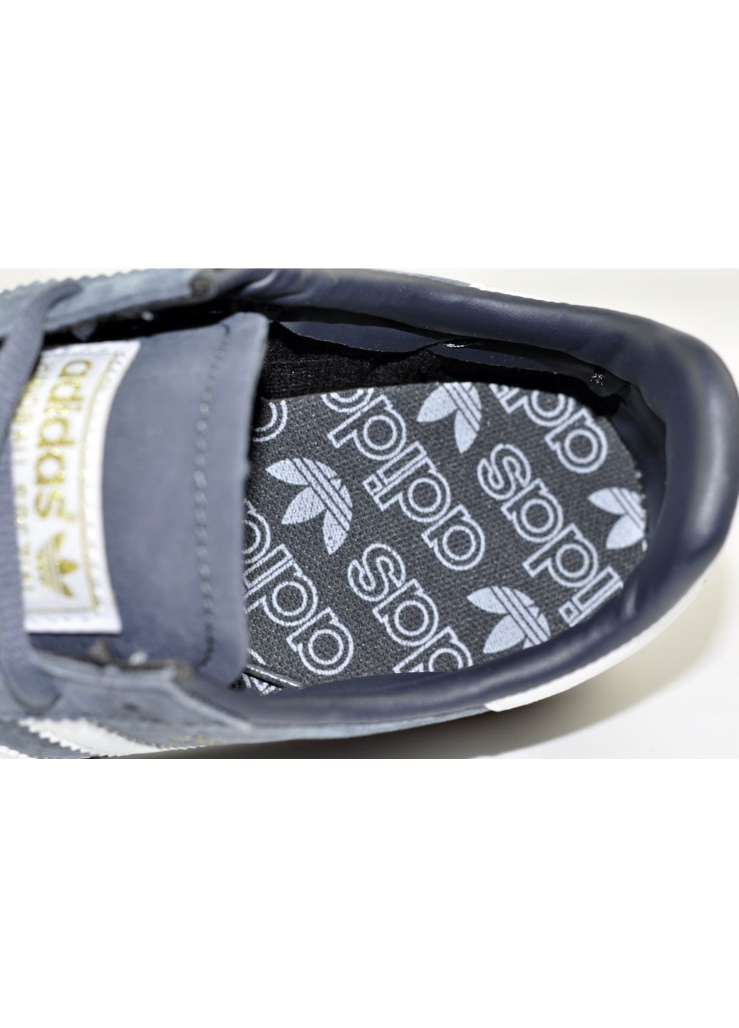 Серые демисезонные кроссовки мужские adidas spezial No Brand