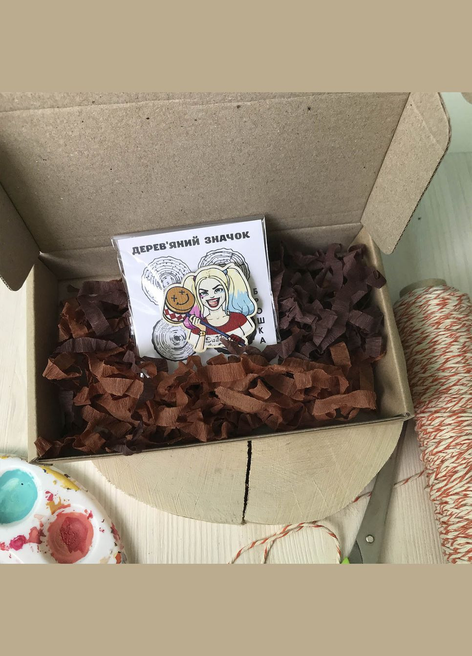 Значок из дерева "Харли Квин" Cozy-Up (291162250)