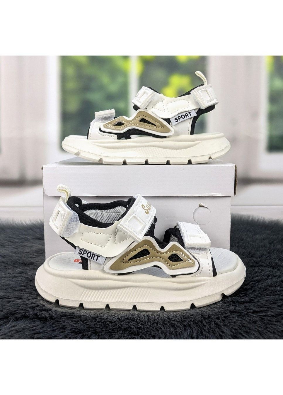 Черно-белые босоножки детские для девочки Jong Golf