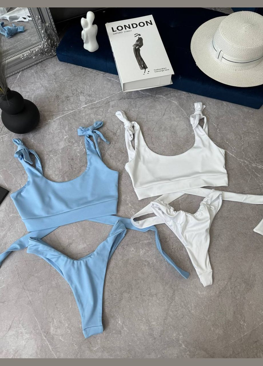 Білий літній купальник Garna