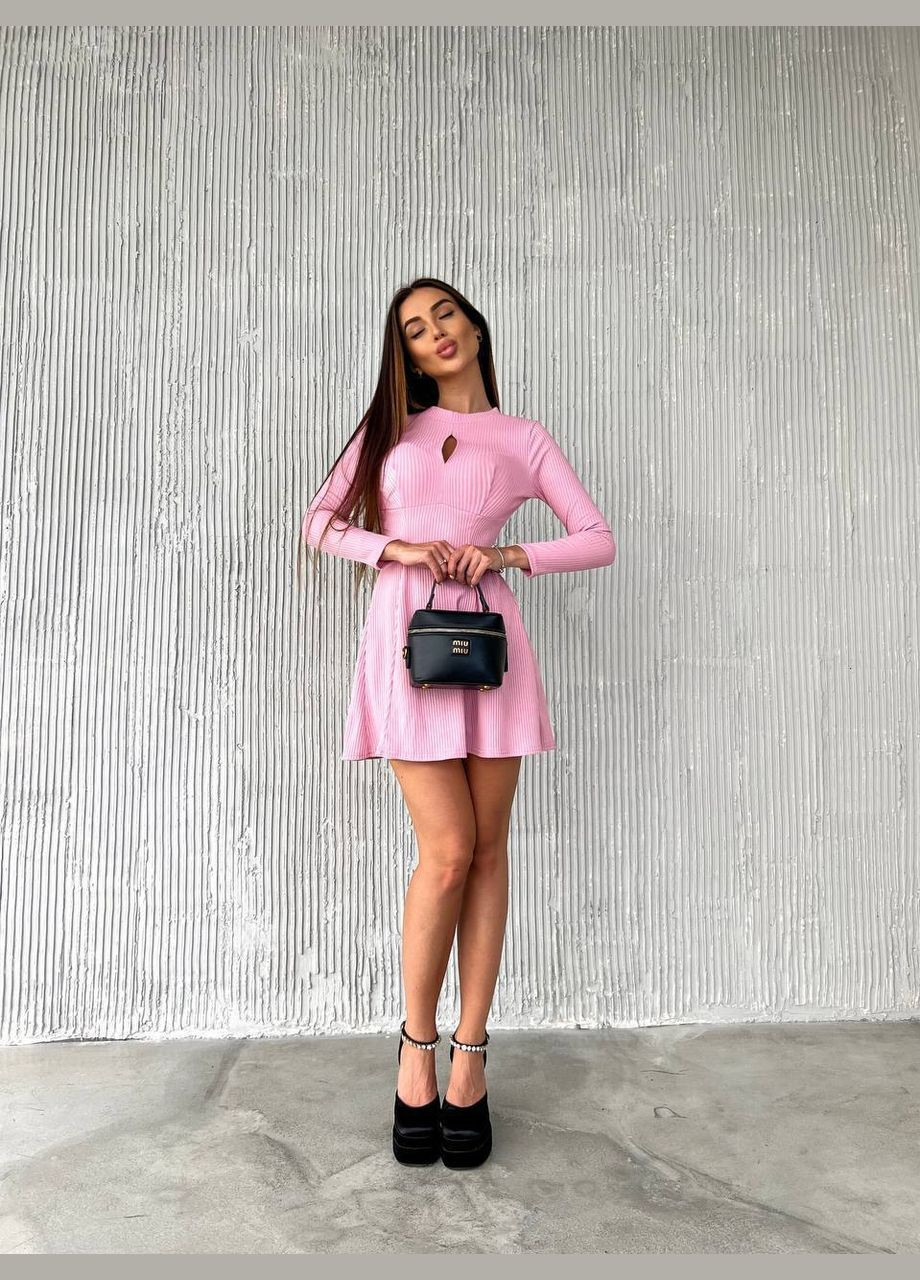 Розовое повседневный женское платье с вырезом длины мини MonCher