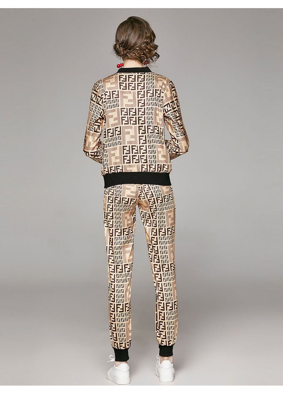 Жіночий демісезонний спортивний костюм Білий Number Nine (363261684)