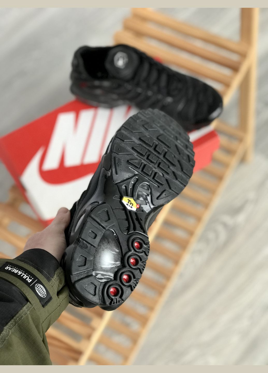 Чорні Осінні кросівки чоловічі і жіночі nike air max tn plus black \ найк аір макс тн плюс чорні No Brand