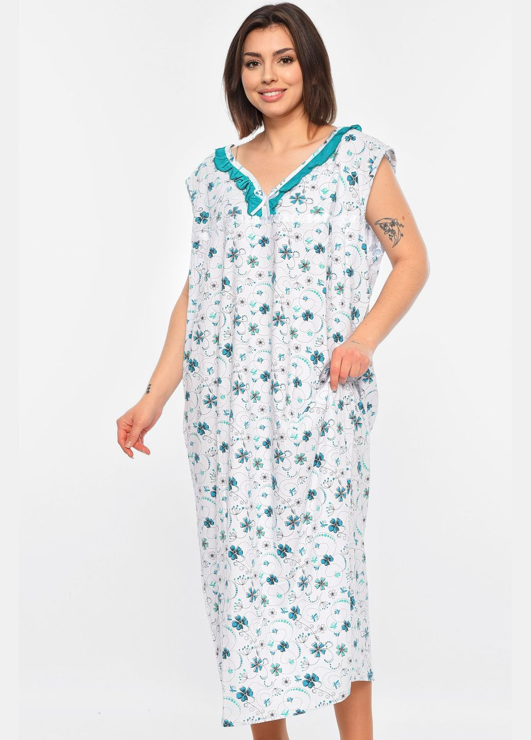 Нічна сорочка жіноча батальна білого кольору з принтом Let's Shop (315316752)