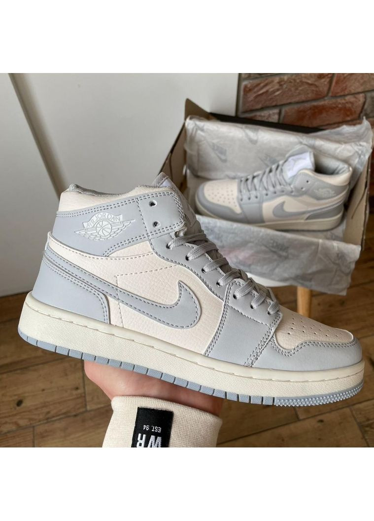 КРОССОВКИ ЖЕНСКИЕ NIKE JORDAN 1 RETRO HIGH BLUE WHITE НАЙК АИР ДЖОРДАН No Brand белые демисезоны (367172365)