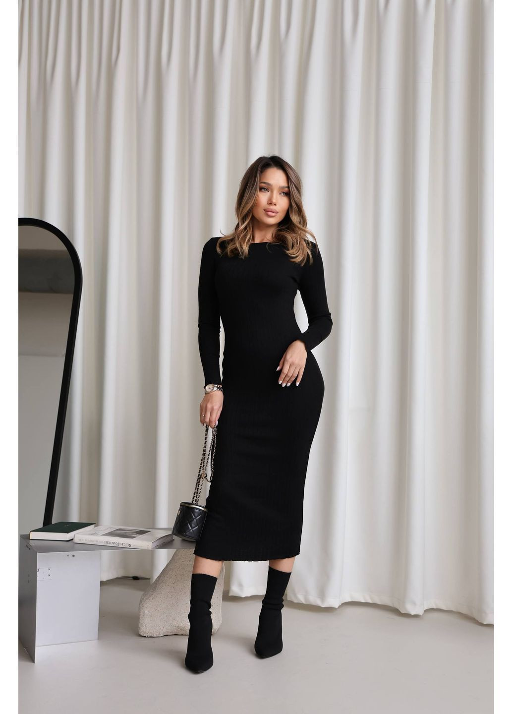 Чорна святковий, вечірня, кежуал жіноча сукня елегантна силуетна Style Point однотонна