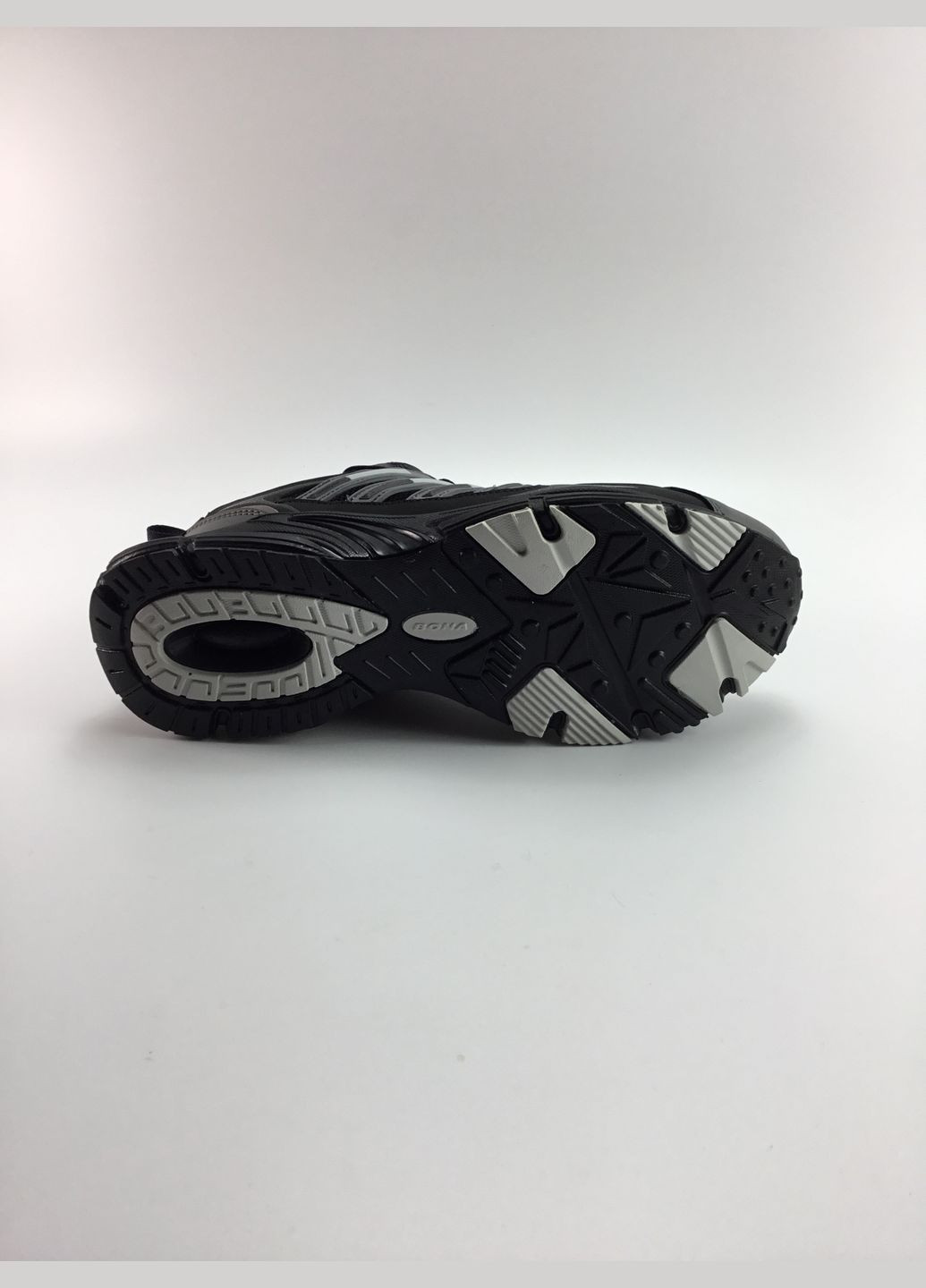 Черные летние мужские кроссовки Bona