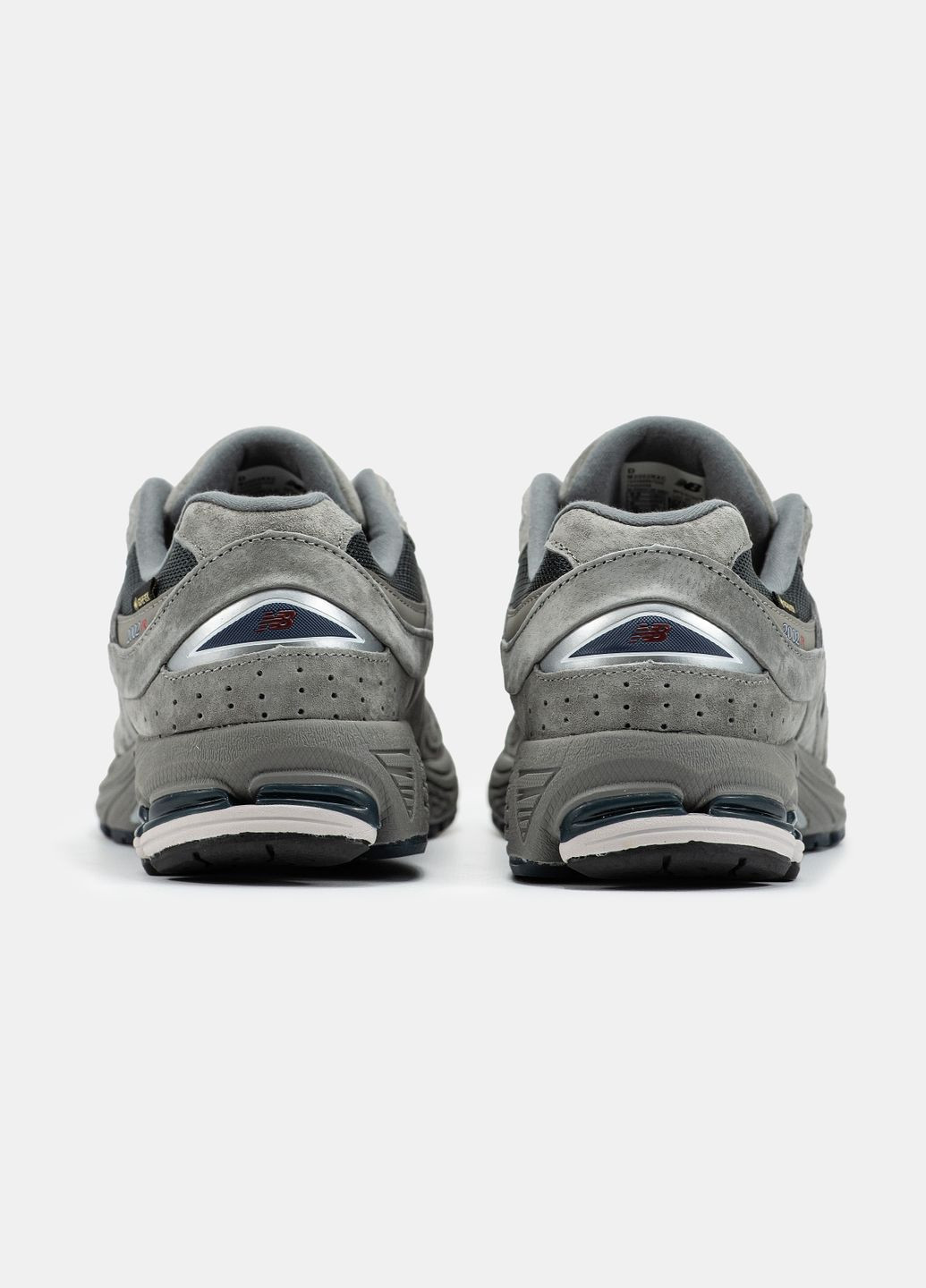 Серые демисезонные серые осенние мужские кроссовки new balance 2002r gore-tex термо | нью беланс 2002 г. гортекс термо серый No Brand