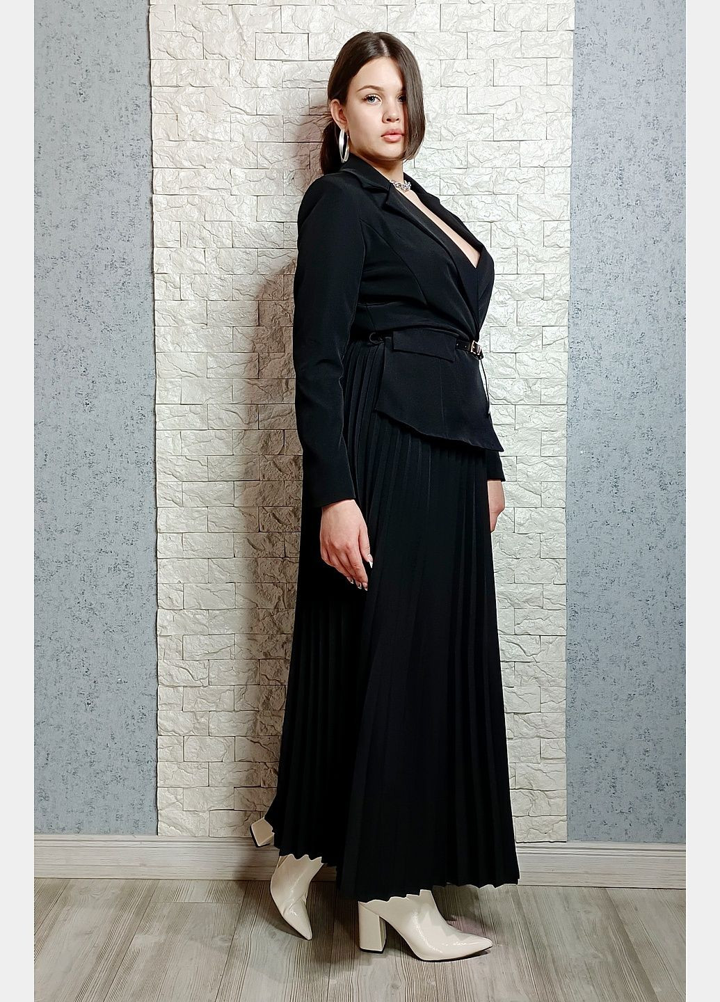Черное кэжуал платье-пиджак плиссированное Vanis однотонное