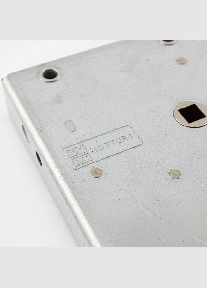 Art. 85579 Замок 3-риг, під циліндр, під тяги Mottura (322520093)