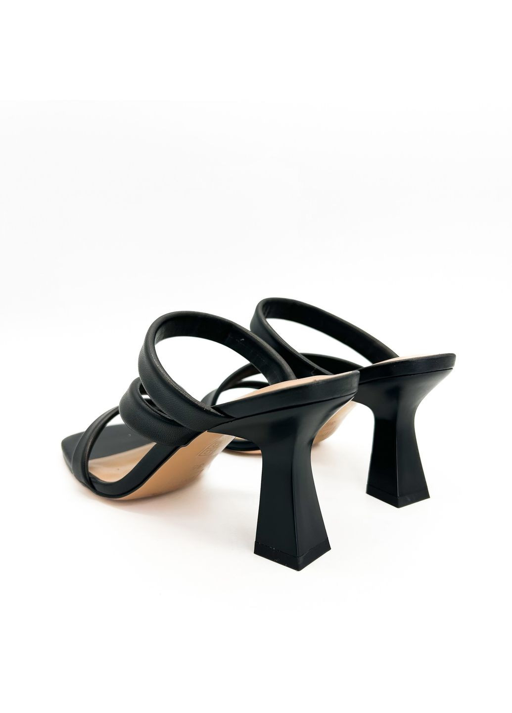 Черные сабо (р) кожа 0-1-1-ht-4306b-g-23-s-10 Anemone