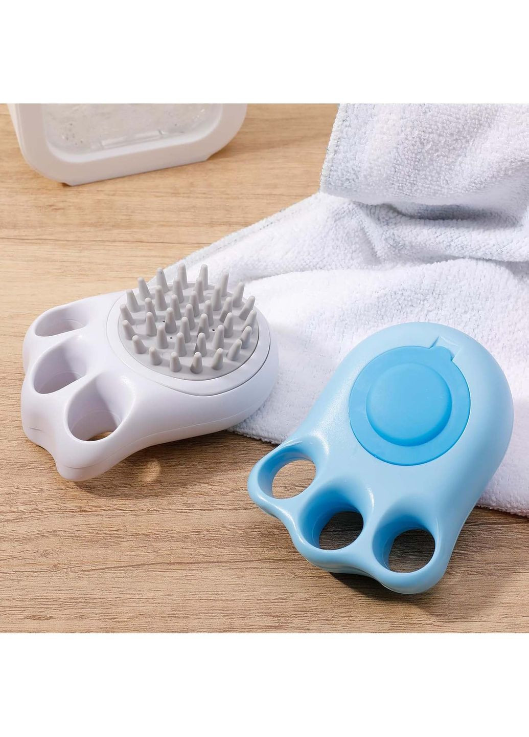 Силіконова масажна щітка з дозатором для шампуню для купання домашніх тварин DanMenQing (332786741)