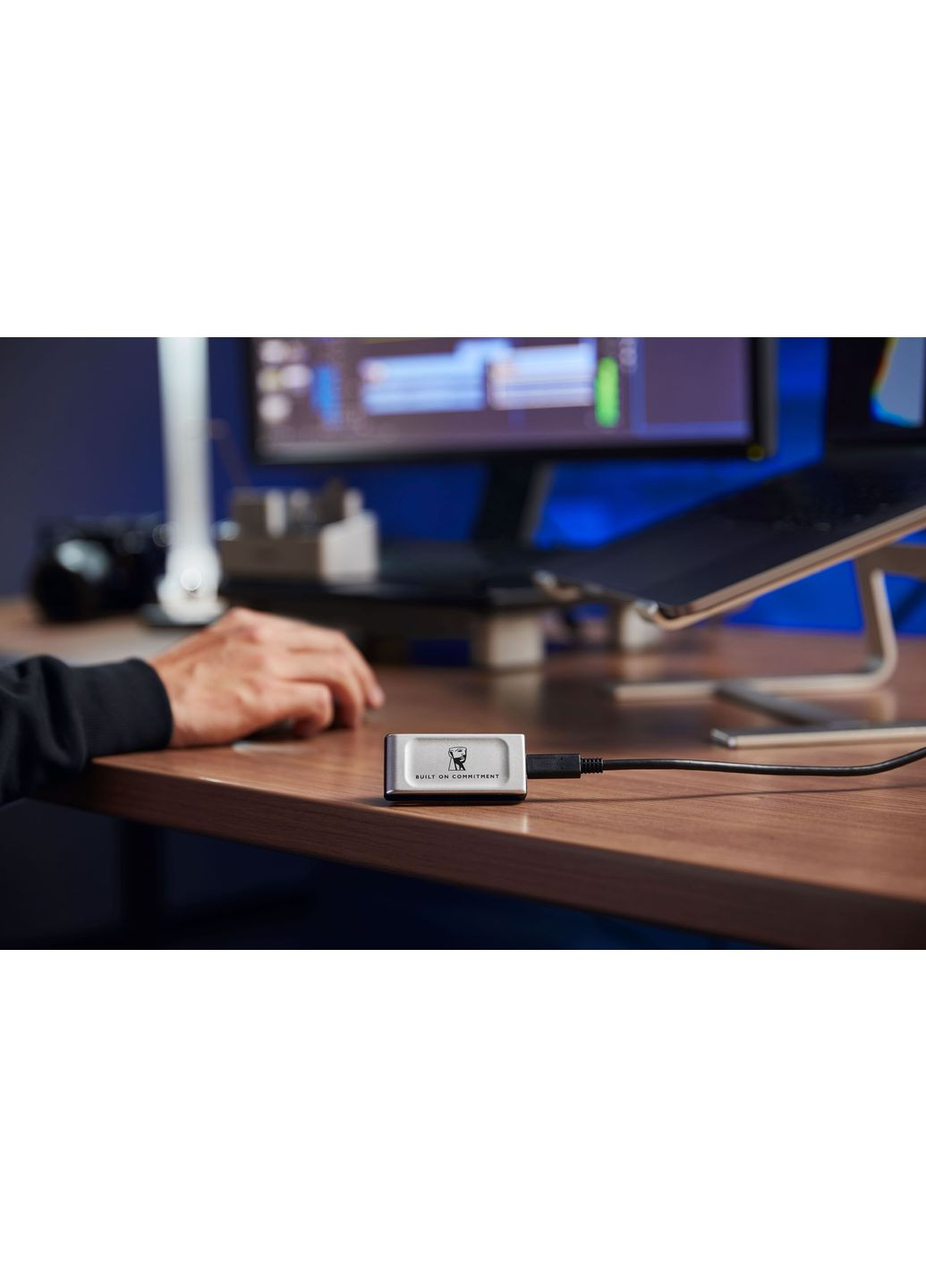 Накопитель внешний SSD Portable USB 500GB XS2000 BoC Silver (SXS2000/500GA) Kingston (360395225)