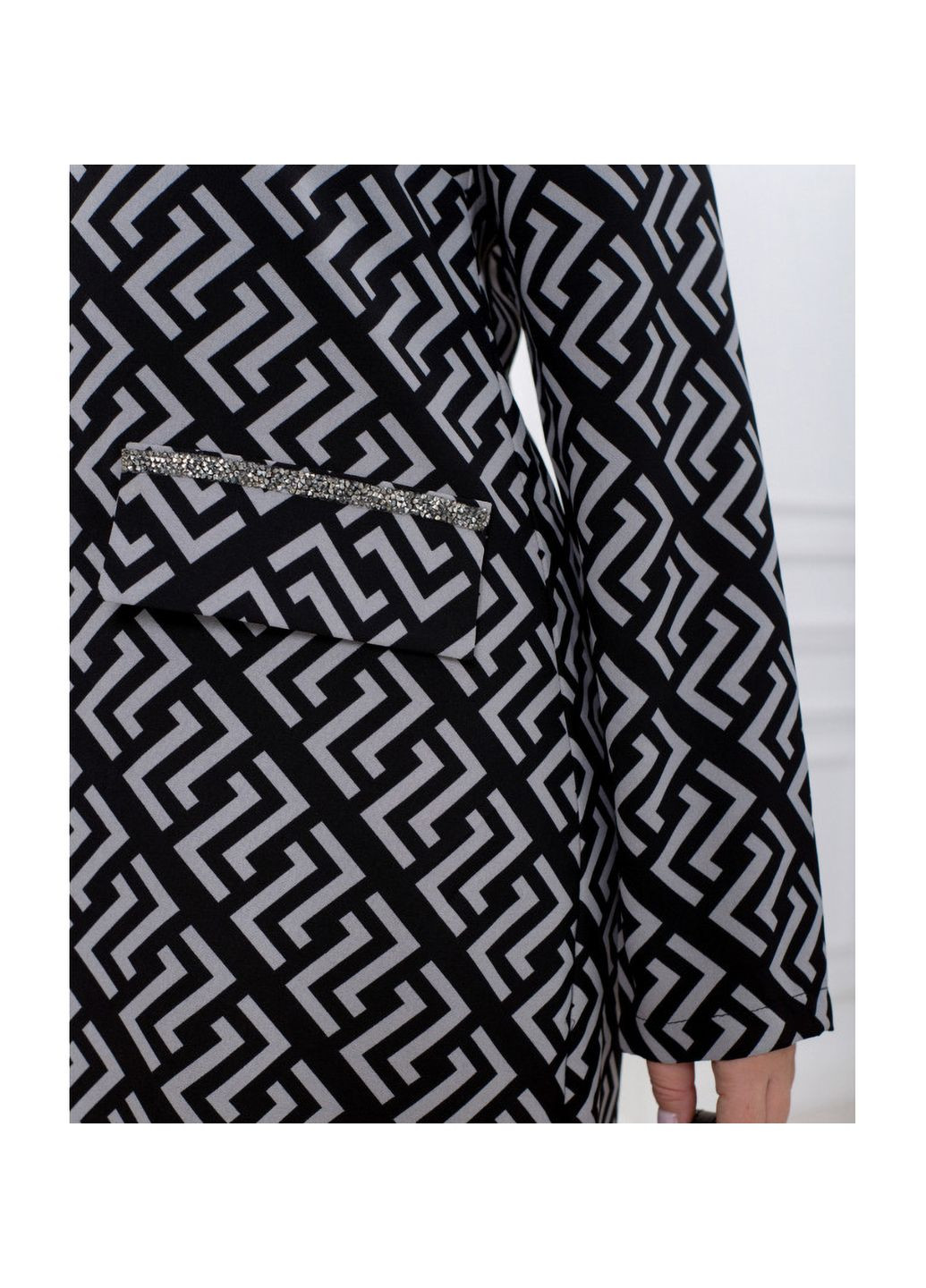 Чорна сукня Liton