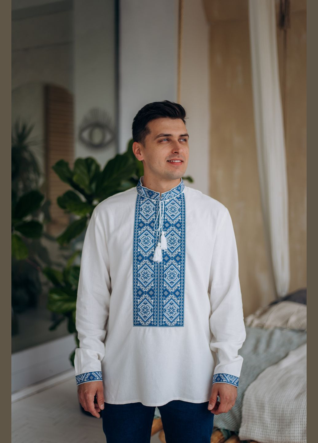 Белая вышиванка MOTYV (297673788)