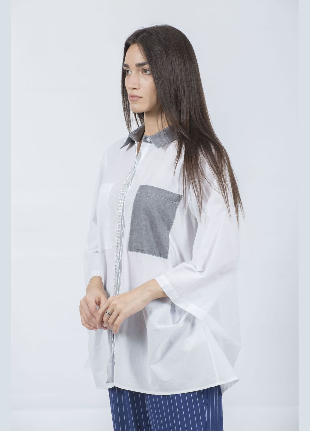 Біла жіноча casual блуза оверсайз з 3/4 рукавом та накладною кишенею verda (, ), 34091 No Brand