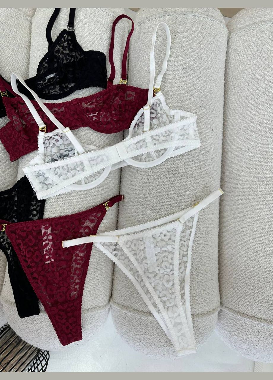 Чорний демісезонний ідеальний базовий комплект з розкішного мережива Vakko