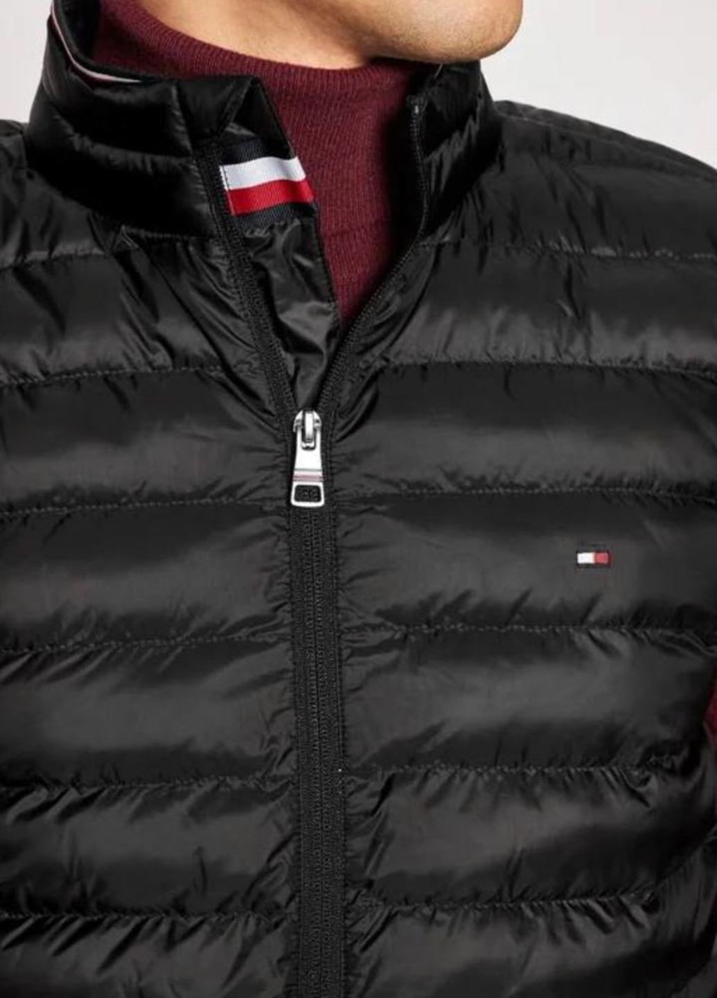 Чорний жилет Tommy Hilfiger Core Circular (326960121)