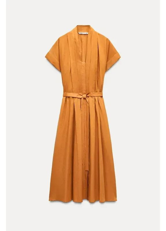 Оранжевое платье-рубашка с ремнем меди длины Zara