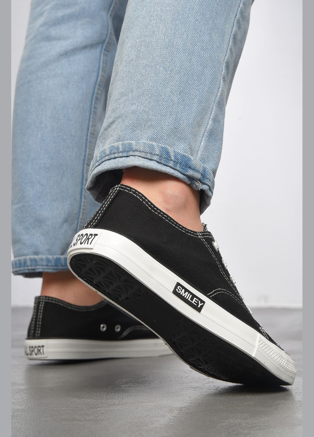 Чорні кеди жіночі чорного кольору на шнурівці текстиль Let's Shop