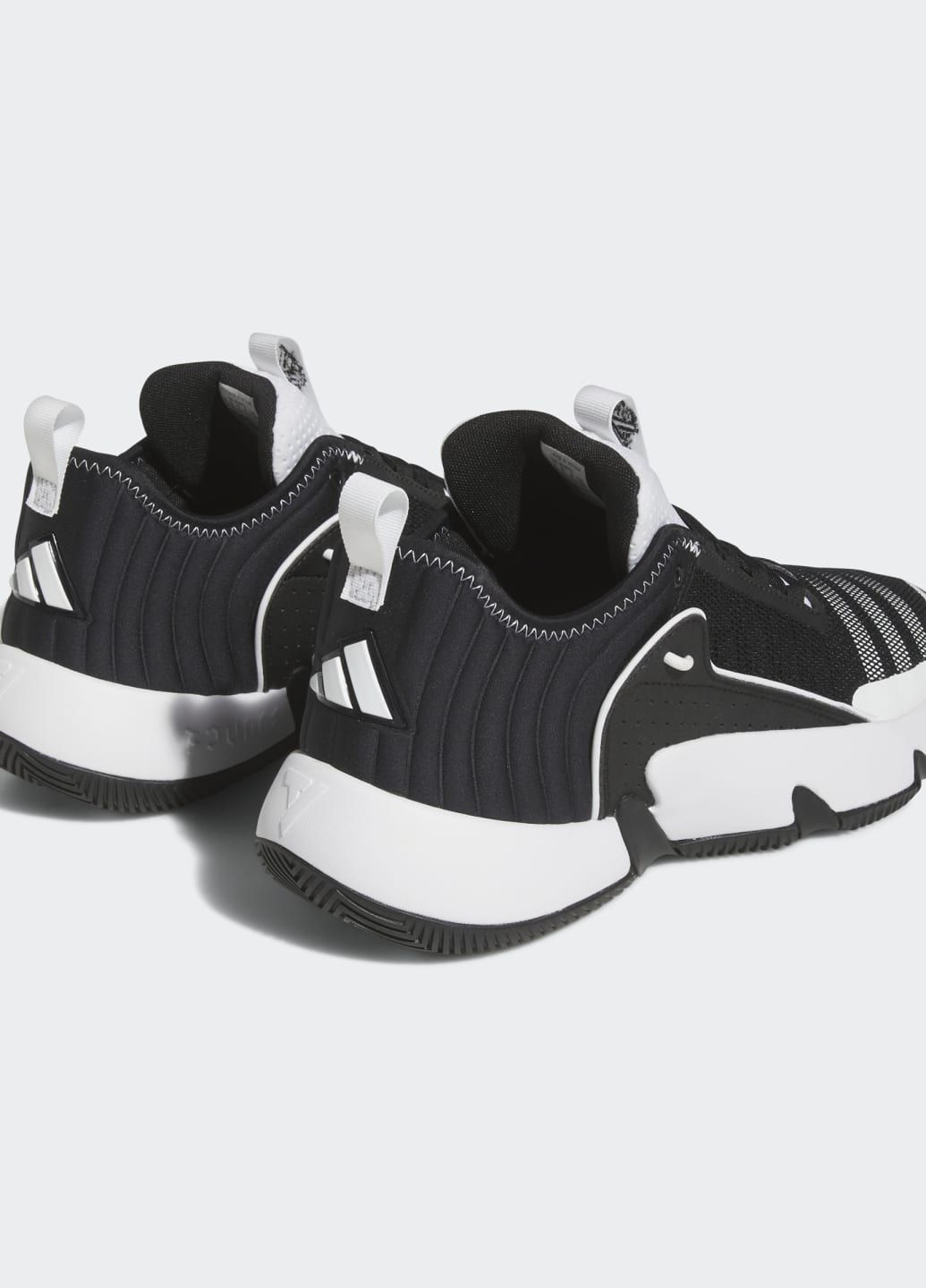 Черные всесезонные кроссовки trae unlimited adidas
