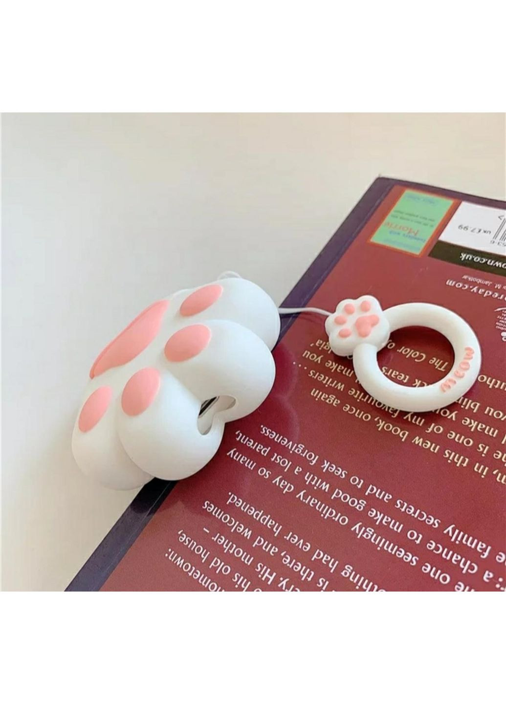 Чохол для навушників AirPods 1, 2 Лапка біла + брелок силіконовий Trends Airpods 1/2 (360897048)