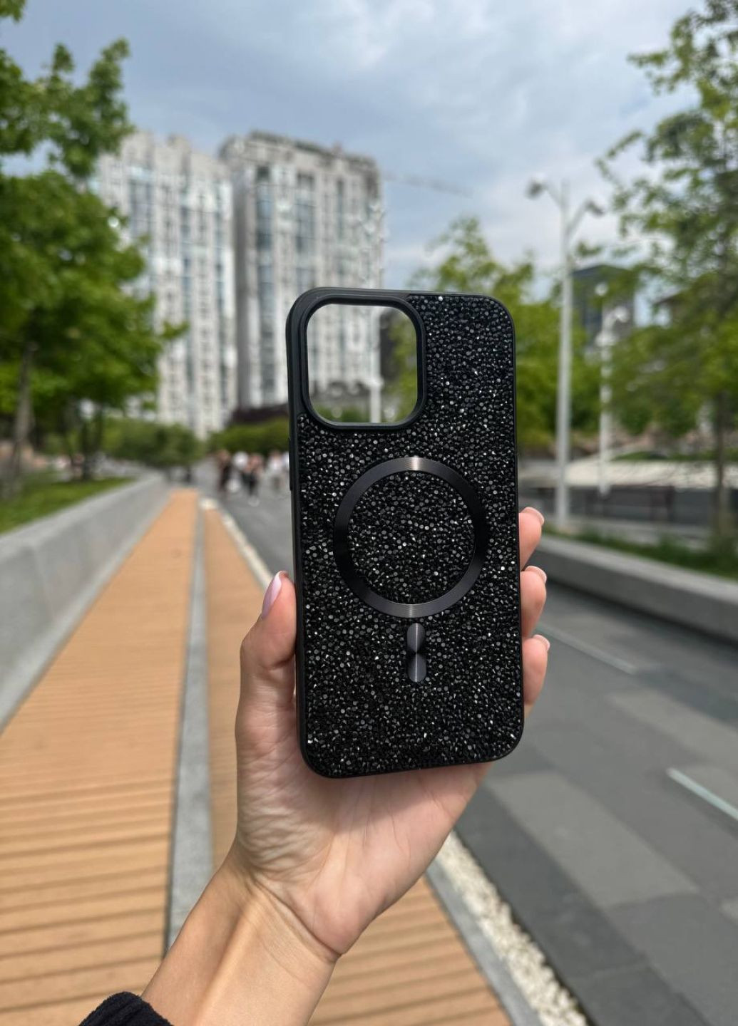 Чехол силиконовый для iPhone 15 Swarovski Black Magsafe / чехол айфон 15 черный магсейф No Brand (341318292)