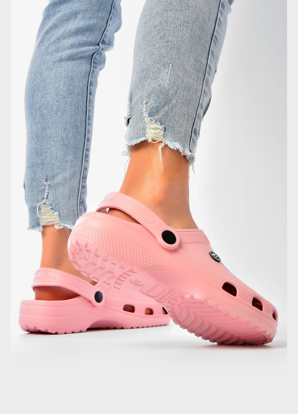 Розовые кроксы женские розового цвета Let's Shop