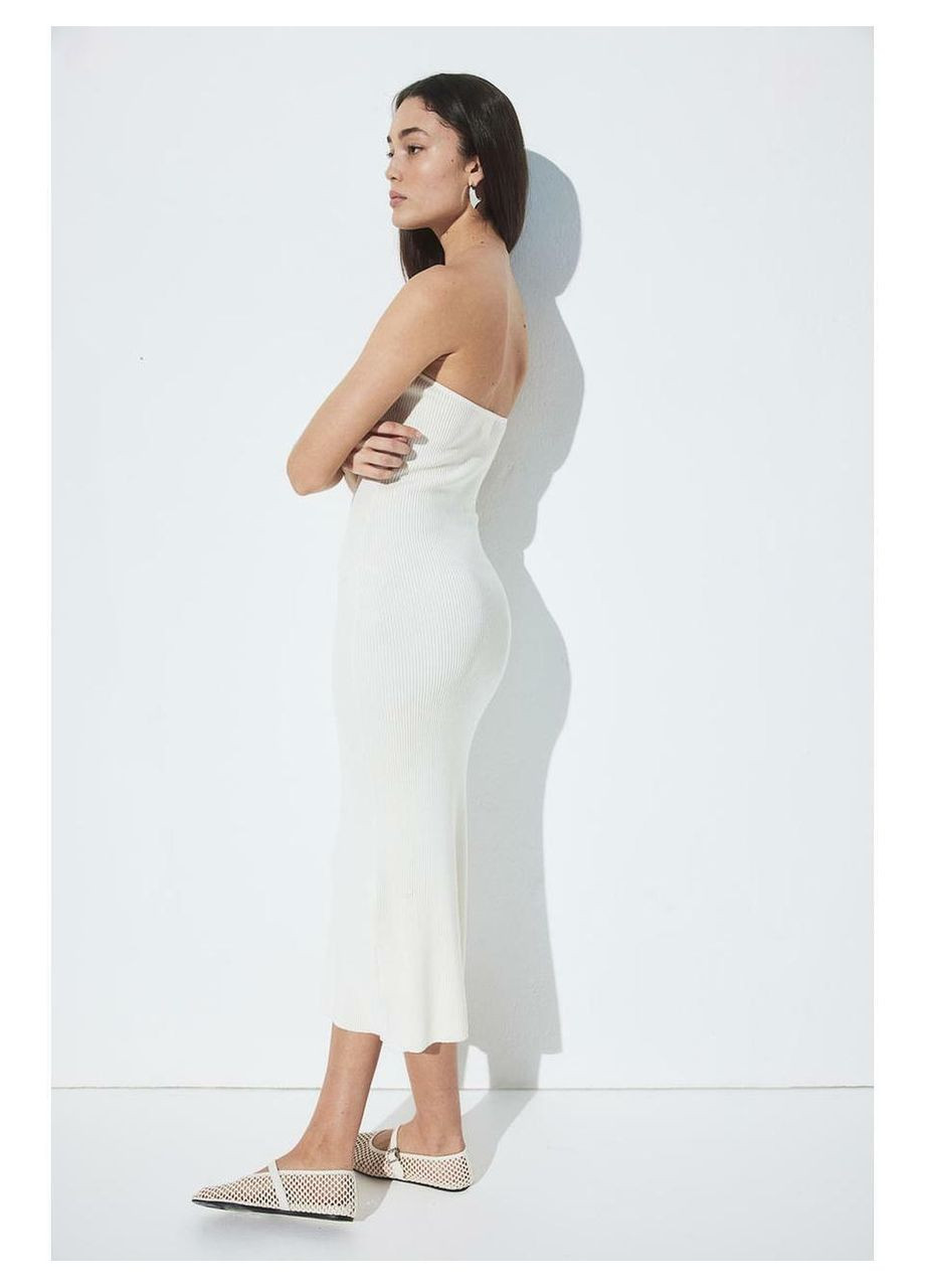 Молочна кежуал сукня у рубчик H&M однотонна