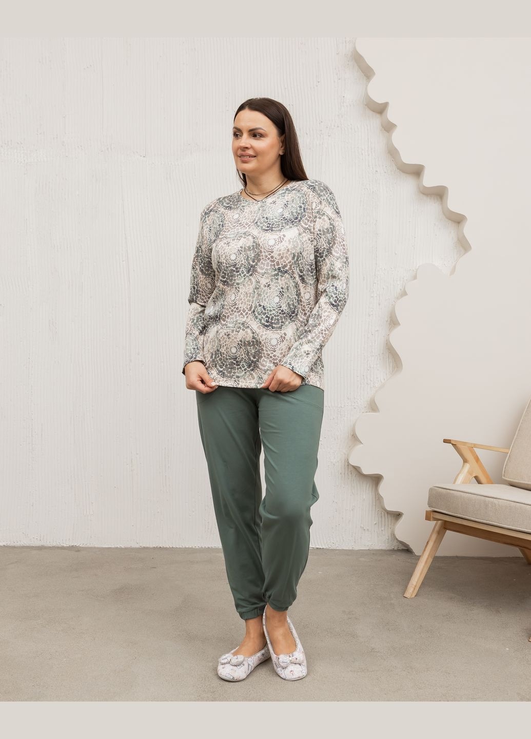 Зеленая батальный комплект со штанами Nicoletta