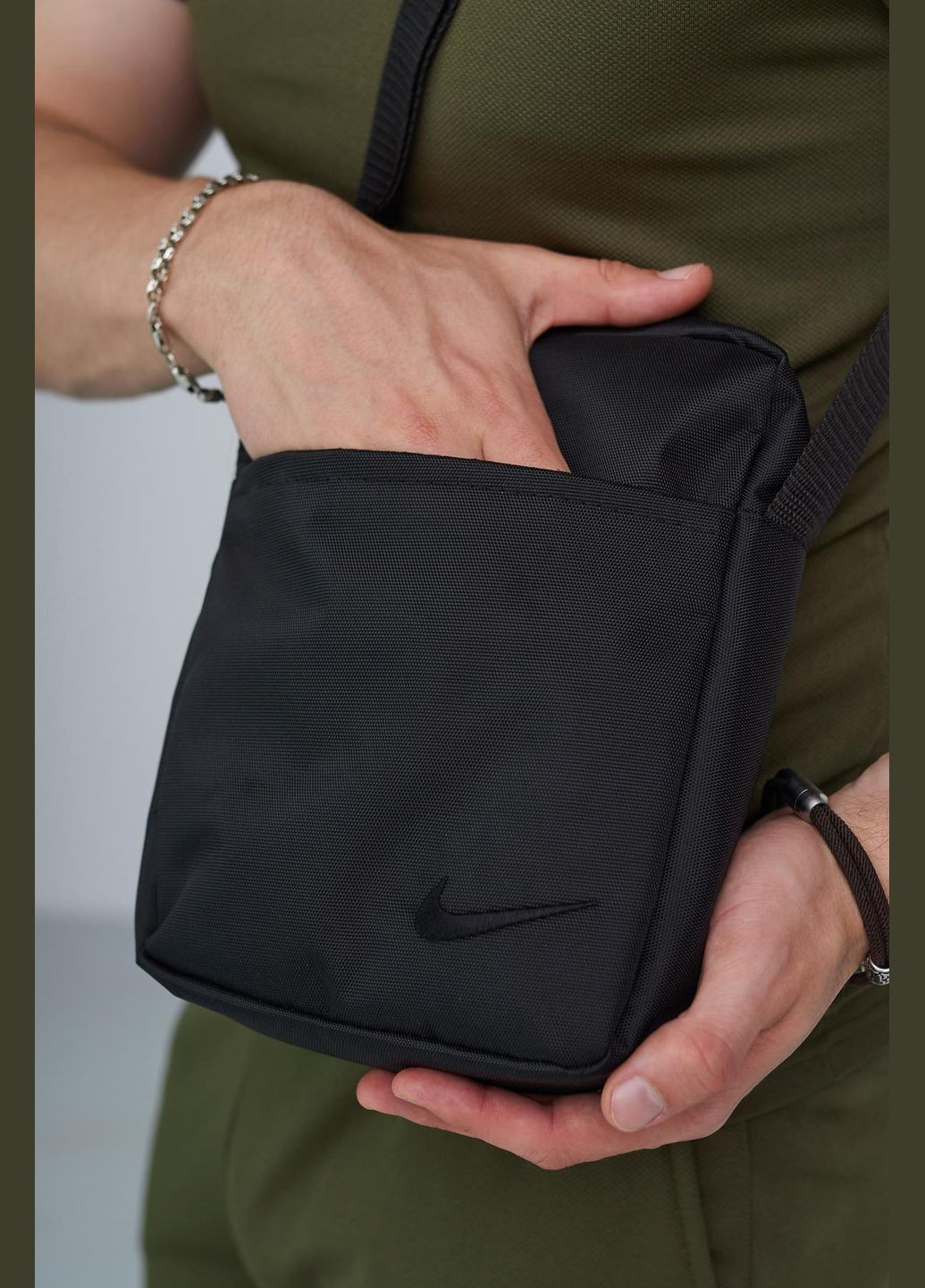 Барсетка 1000d черная, черное лого No Brand (329203552)