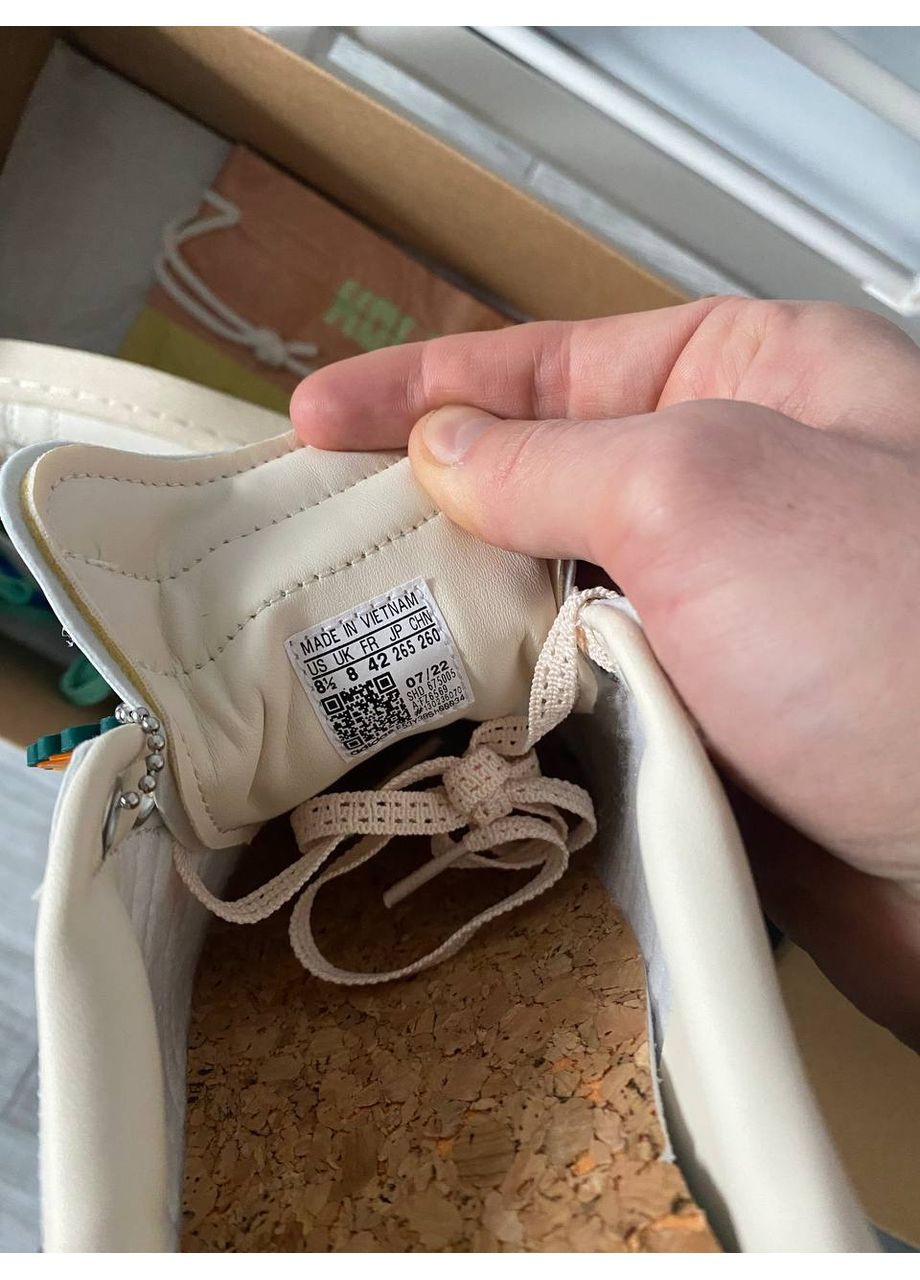 Бежевые оригинал! кроссовки adidas campus kolam fz6569 No Brand Взуття