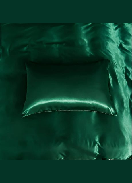 Постельное белье атласное Полуторный 150 x 210 см Зелёный + 4 x 50 x 70 (В141402-2) No Brand (306633119)