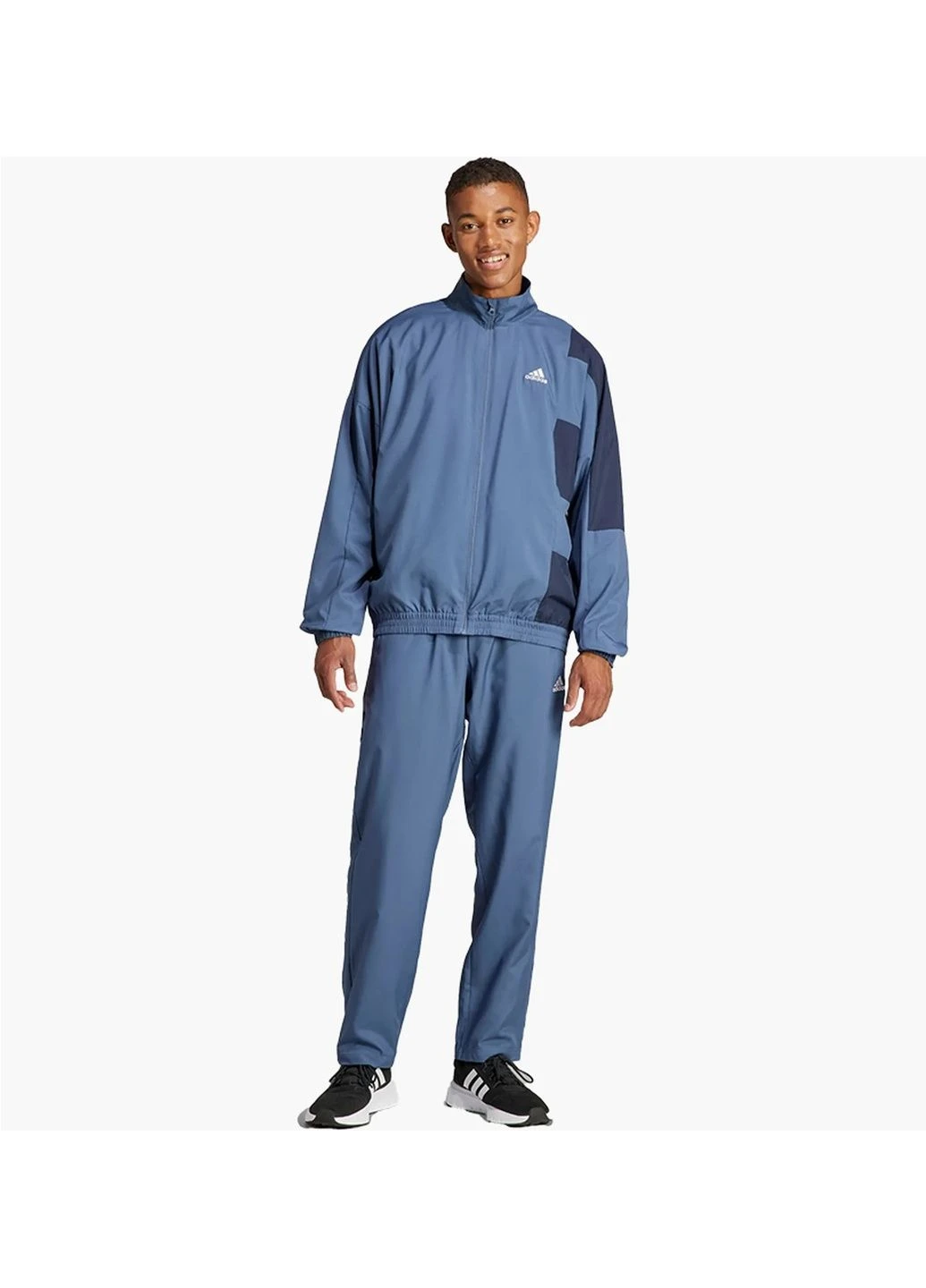 Синя футболка чоловіча dres sportswear colorblock blue ip3111 adidas