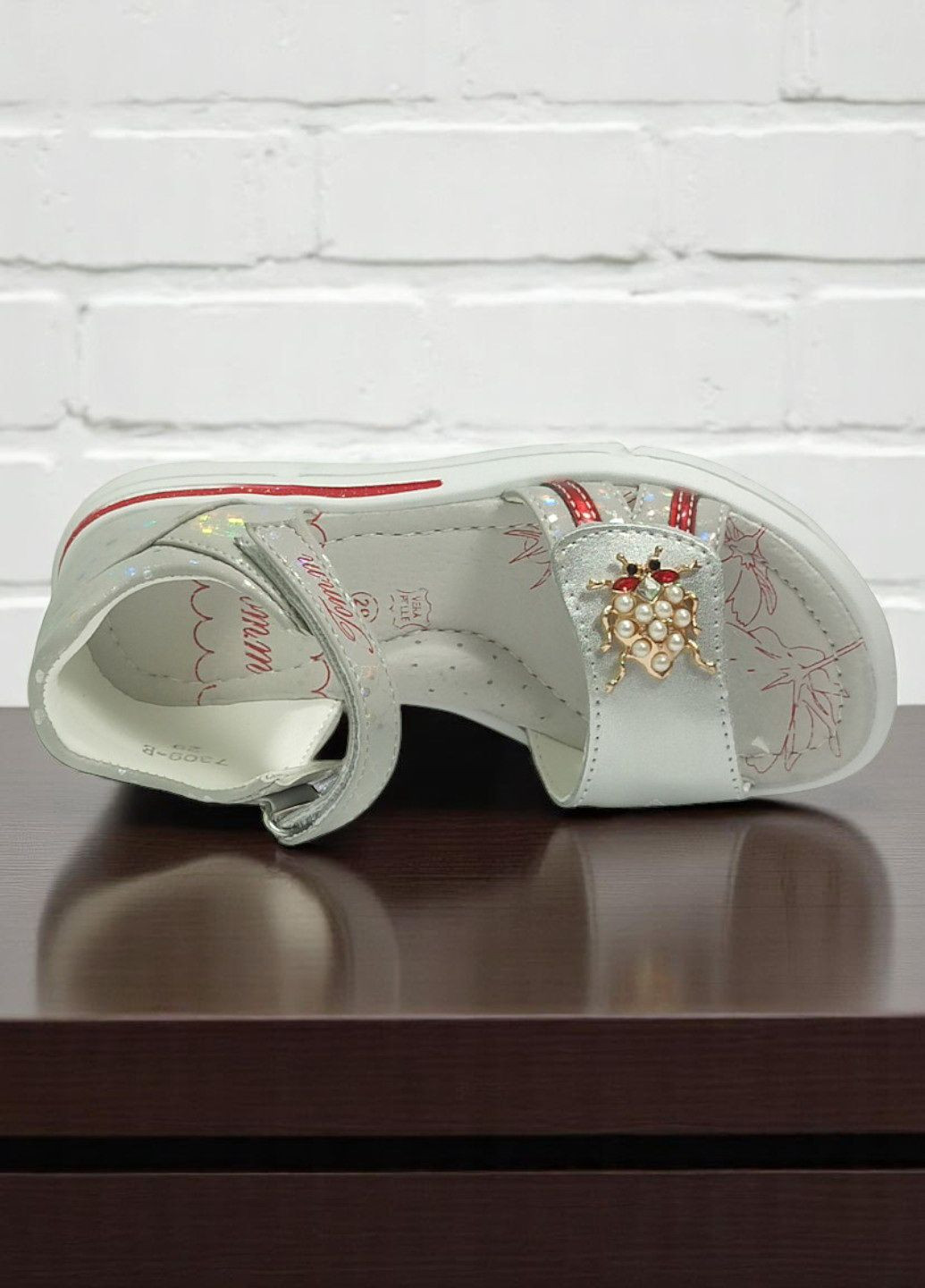 Серебряные ортопедические босоножки сандалии на липучках для девочки том м Tom.M с брошкой, с камнями