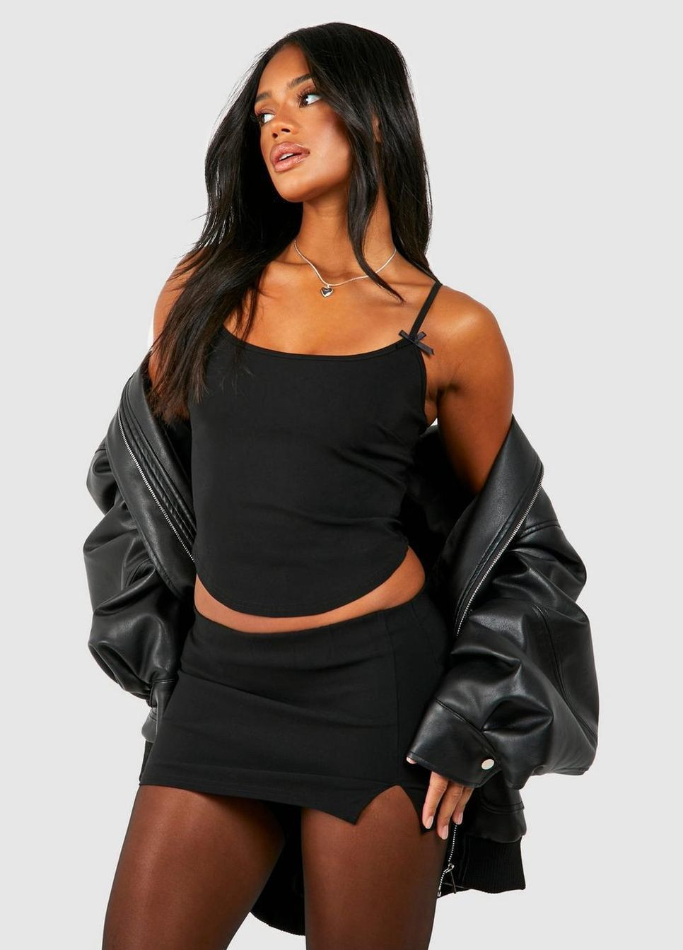 Спідниця Boohoo (330983384)