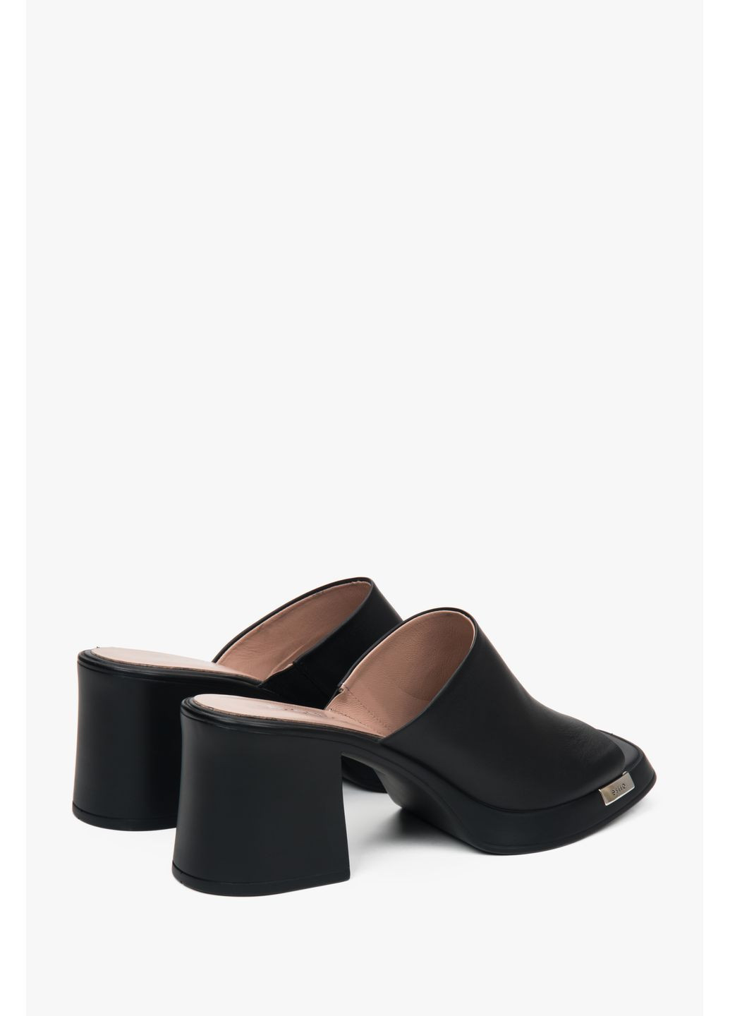 Шльопанці, колір чорний Estro (367179588)