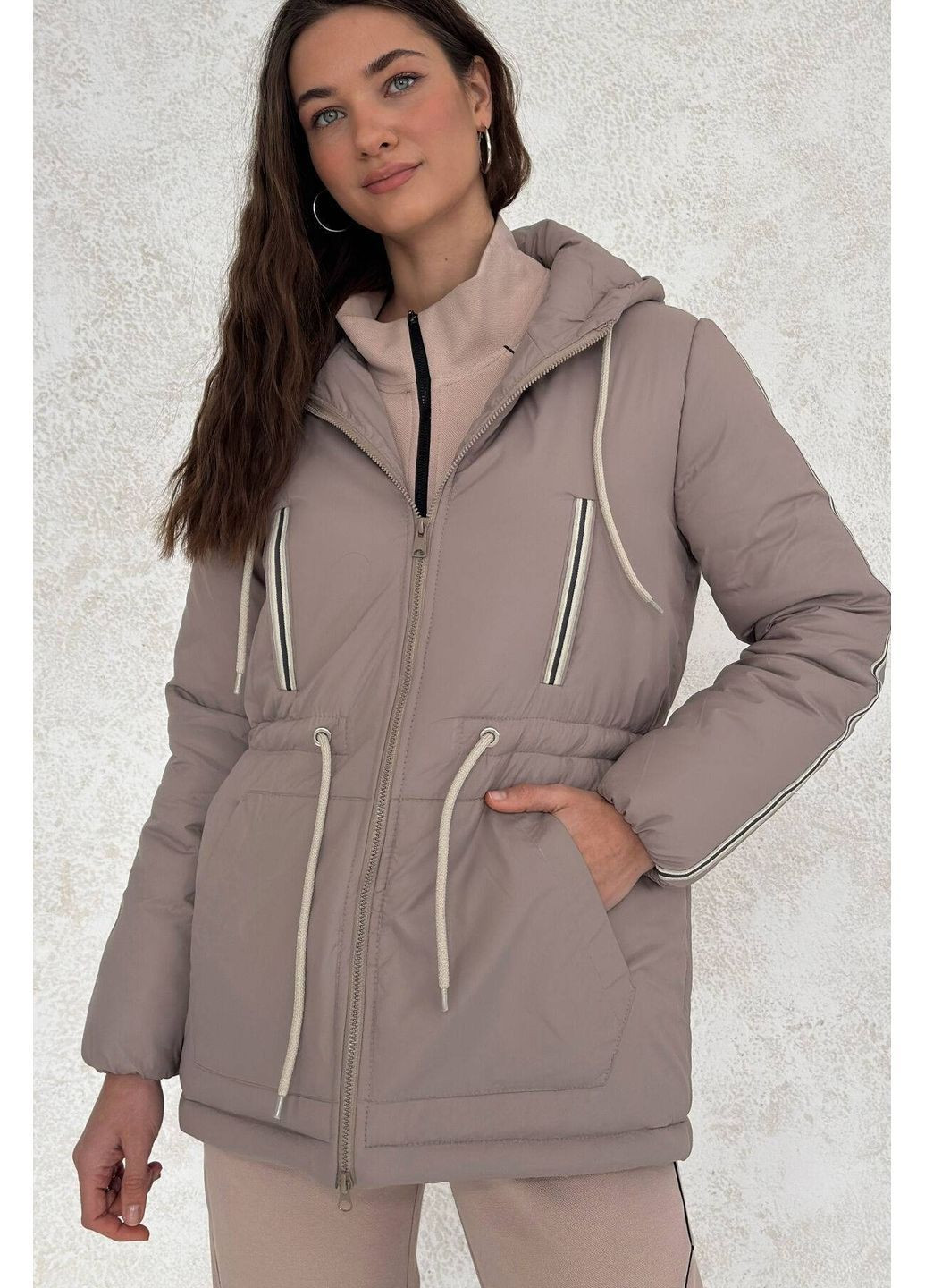 Бежева демісезонна куртка на кулісці, колір бежевий Nenka