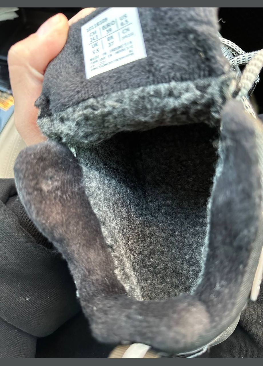 Серые зимние кроссовки зимние мужские и женские asics gel-kahana 8 winter fur gray | асикс гель-кахана 8 серые внутри мех No Brand