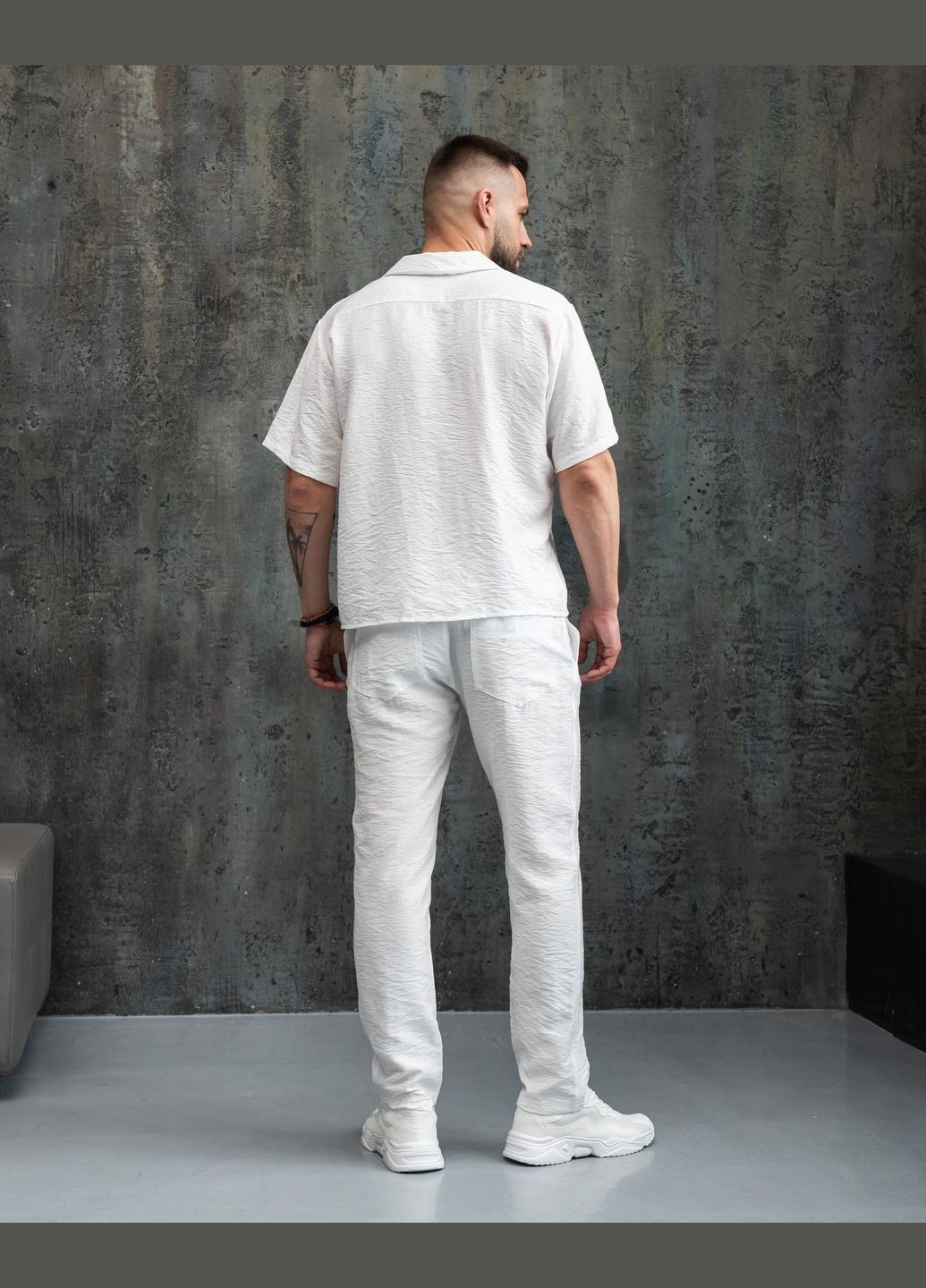 Білий літній костюм весна/літо легка дихаюча натуральна тканина No Brand